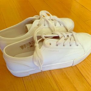 White platform sneakers